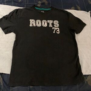 VEUC Roots Black Youth Short Sleeve Tee - size XXL (13/14)